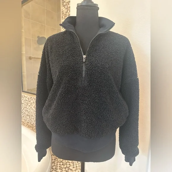 Fabletics Dream Polar Fleece Pullover - Picture 3 of 6